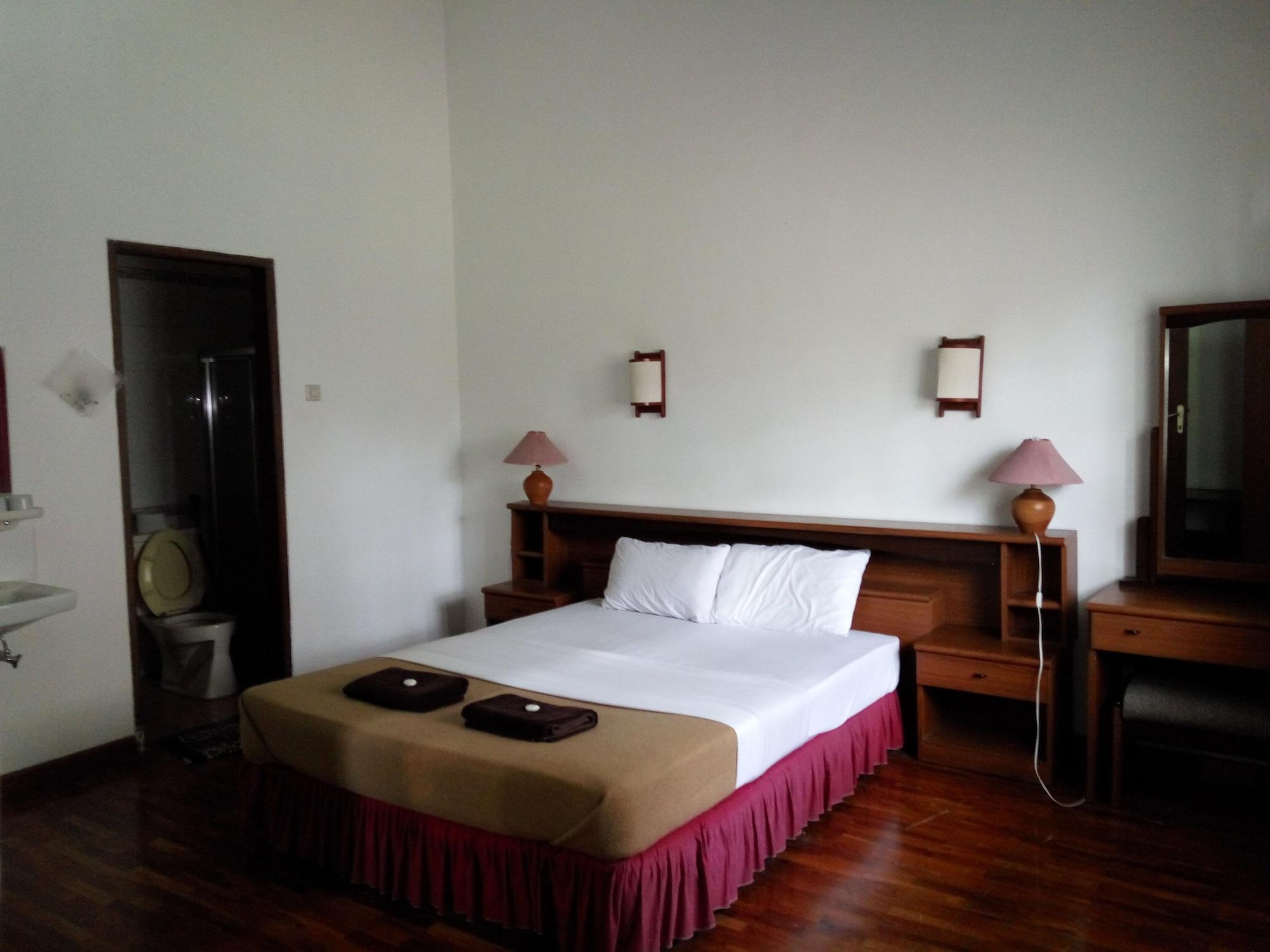 Berlian Resort Cipanas  Exterior photo